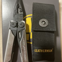 Мультитул LEATHERMAN WAVE PLUS BLACK & SILVER 832622