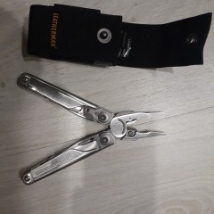 Мультитул LEATHERMAN SURGE 830165