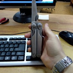 Мультитул LEATHERMAN SURGE 830165